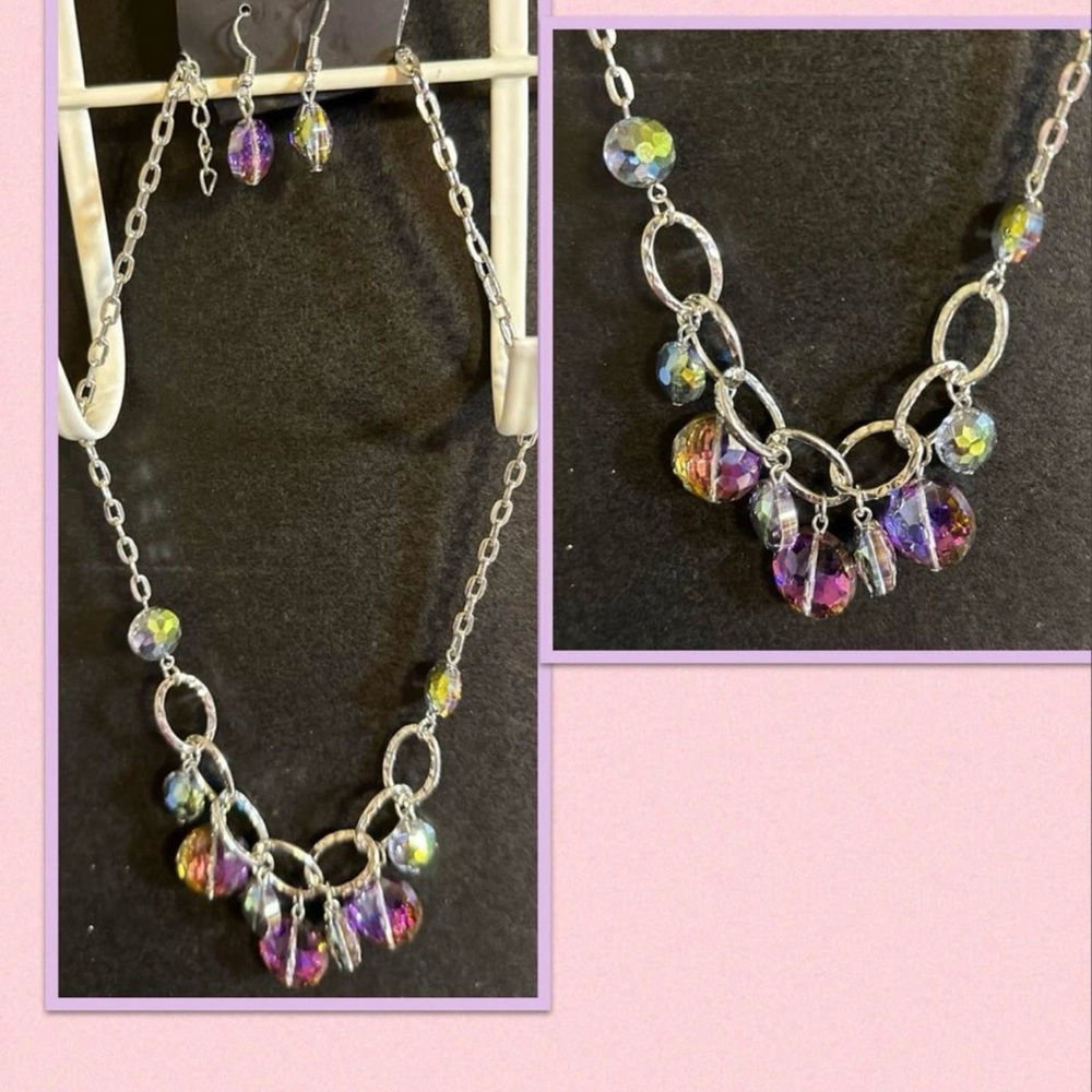 Necklace earring set